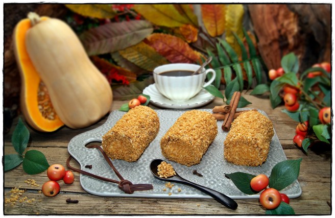 ROLLITOS DE CALABAZA ESPECIADA RELLENOS DE CREMA DE QUESO.JPG