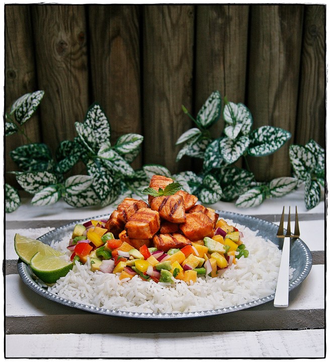 salmón a la plancha con vinagreta de mango y arroz al coco 4.JPG