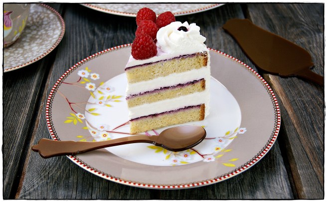 layer cake de nata y frutos rojos 4.JPG