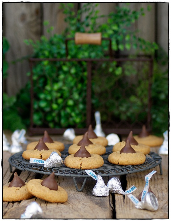 peanut butter blossoms 1.JPG